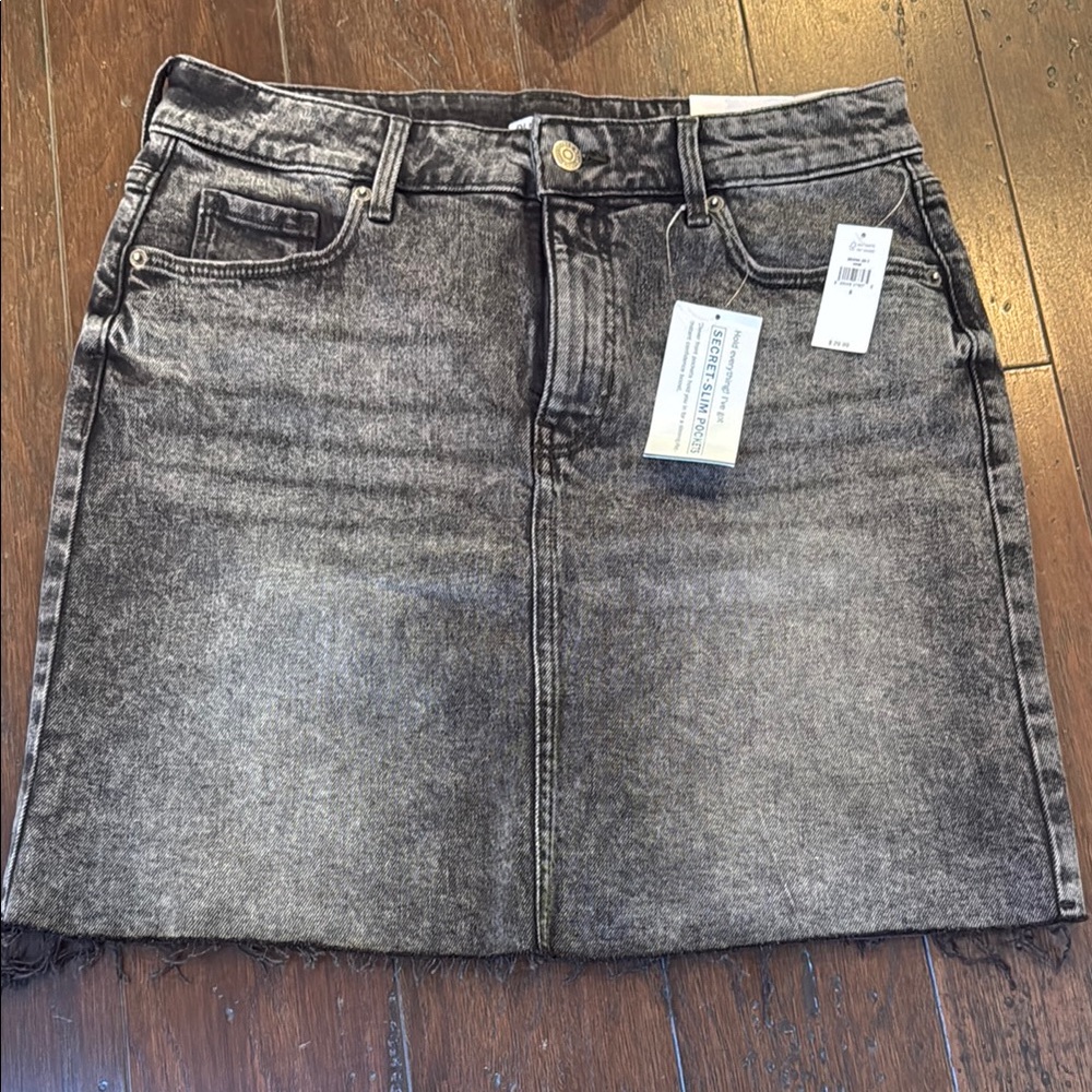 Old Navy Black Denim Mini Skirt